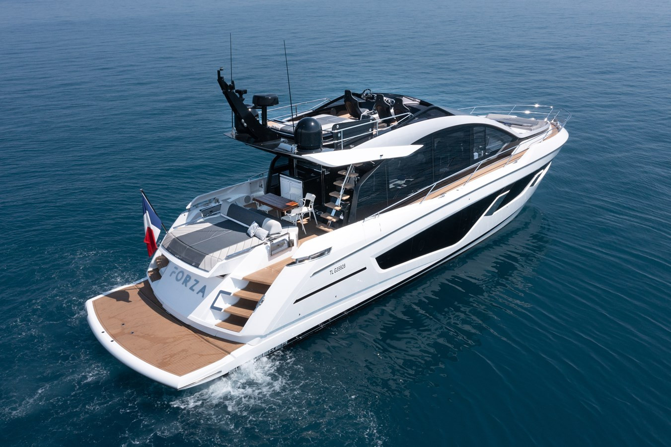 https://arconyachts.ams3.digitaloceanspaces.com/104733/conversions/large_4056085-optimize.jpg