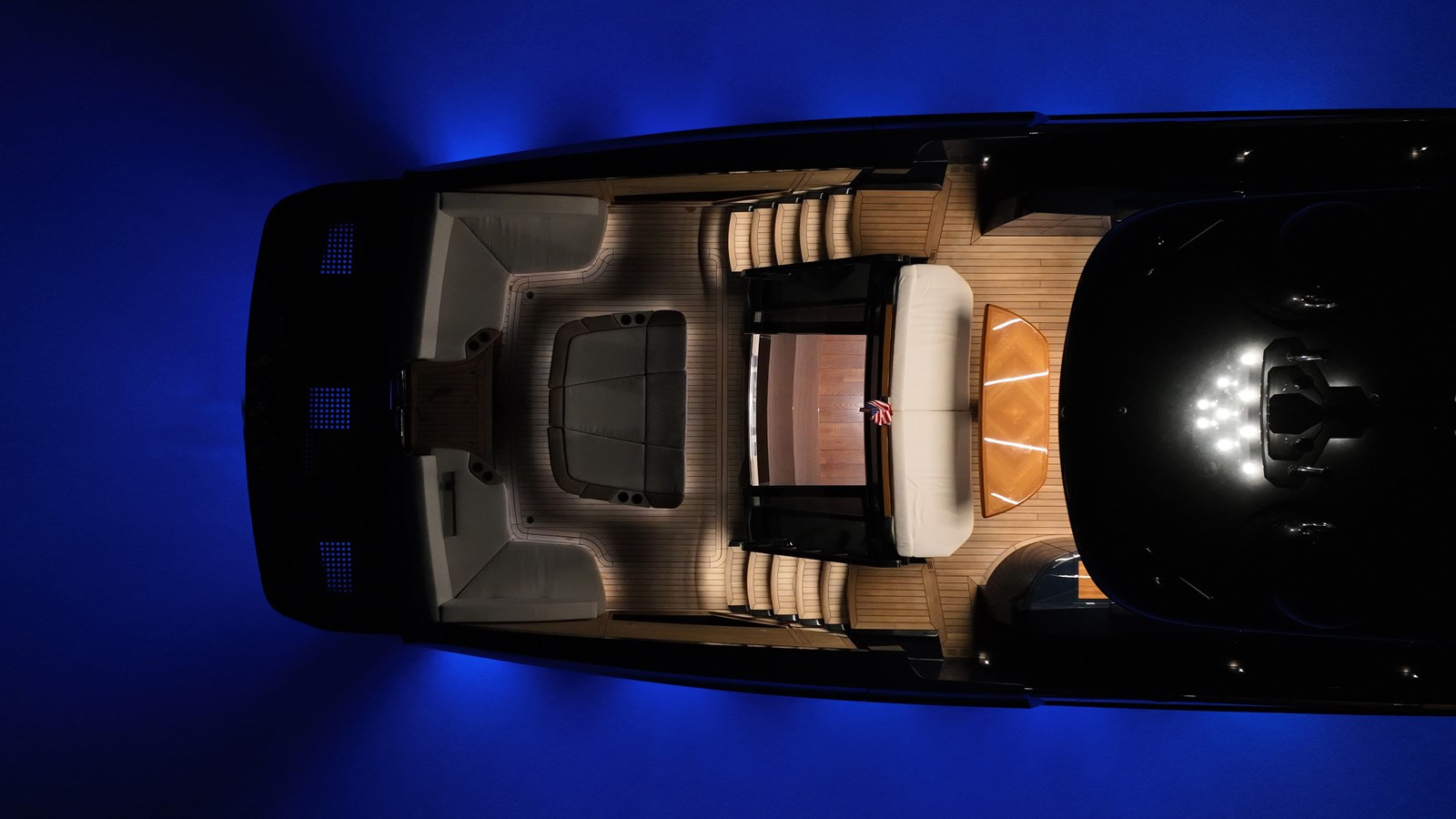 https://arconyachts.ams3.digitaloceanspaces.com/104778/conversions/large_4733403-optimize.jpg
