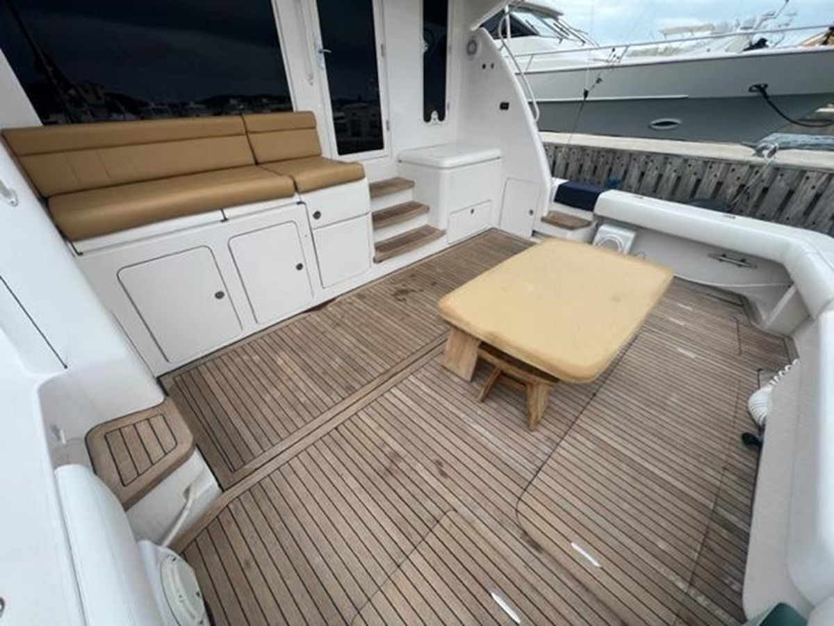 https://arconyachts.ams3.digitaloceanspaces.com/104875/conversions/large_4088929-optimize.jpg