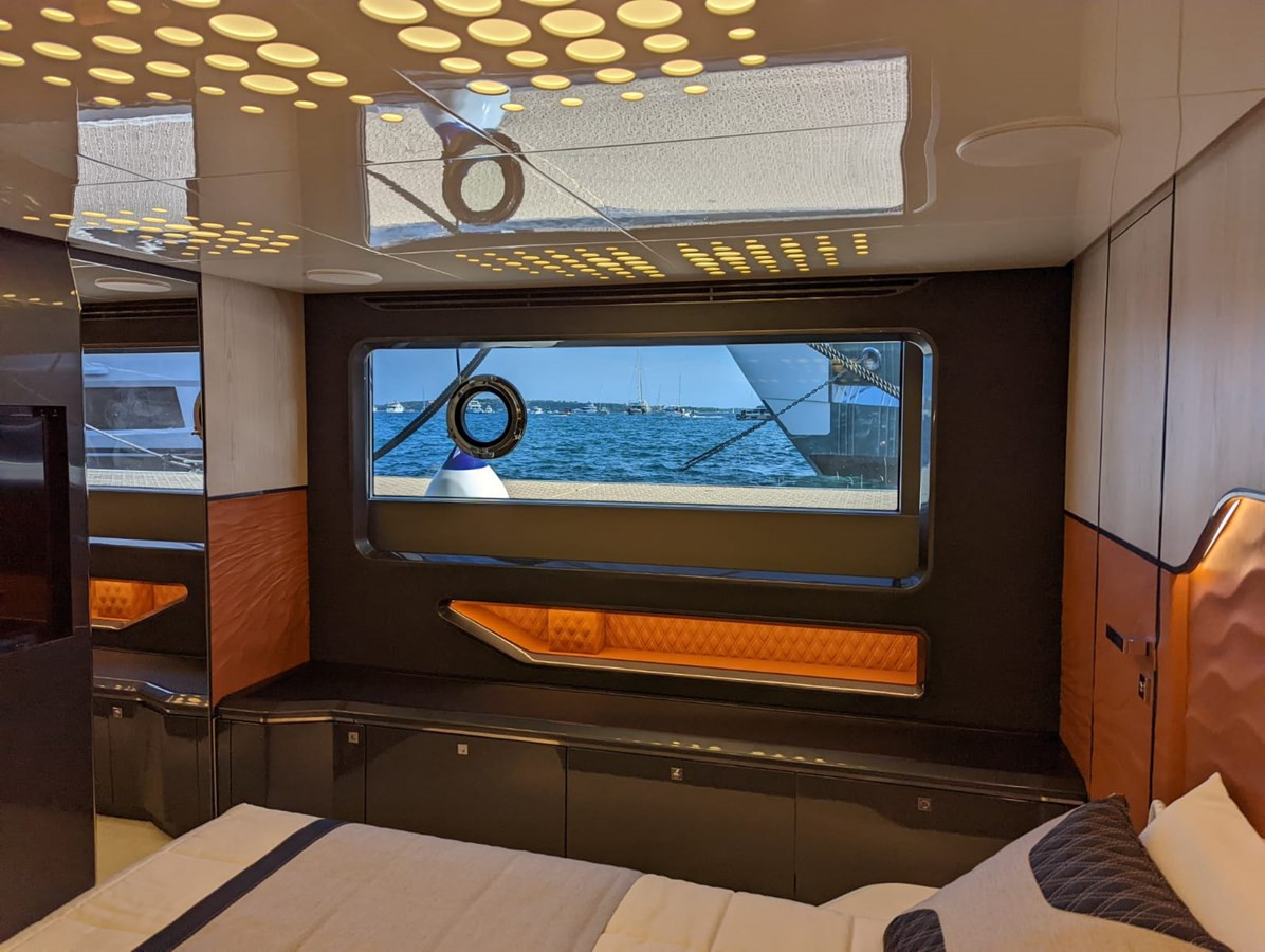 https://arconyachts.ams3.digitaloceanspaces.com/104958/conversions/large_3648491-optimize.jpg