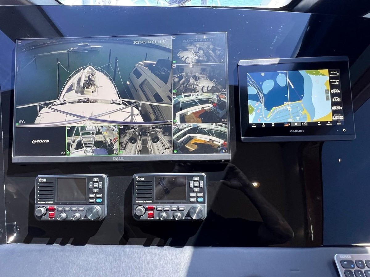 https://arconyachts.ams3.digitaloceanspaces.com/104959/conversions/large_4088915-optimize.jpg