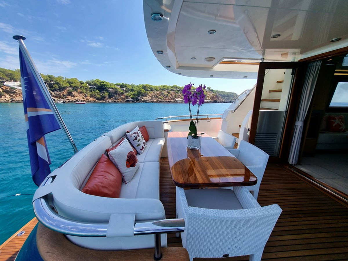 https://arconyachts.ams3.digitaloceanspaces.com/104996/conversions/large_3877056-optimize.jpg