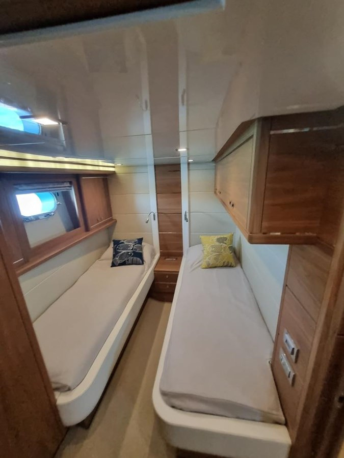https://arconyachts.ams3.digitaloceanspaces.com/105034/conversions/large_3877071-optimize.jpg