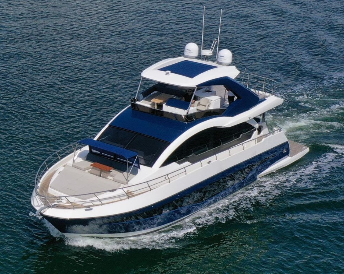 https://arconyachts.ams3.digitaloceanspaces.com/105232/conversions/large_3194977-optimize.jpg