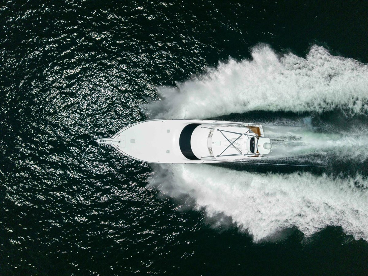 https://arconyachts.ams3.digitaloceanspaces.com/105256/conversions/large_4833378-optimize.jpg