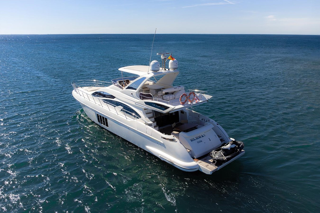 https://arconyachts.ams3.digitaloceanspaces.com/105298/conversions/large_3944674-optimize.jpg