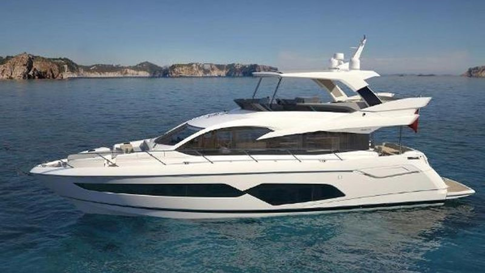 https://arconyachts.ams3.digitaloceanspaces.com/105472/conversions/large_2827702-optimize.jpg