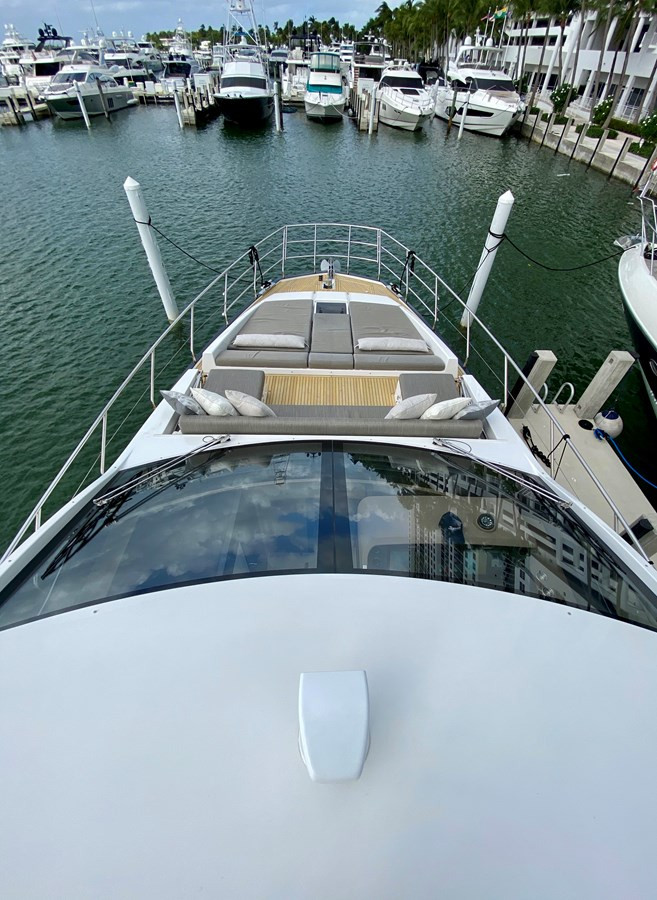 https://arconyachts.ams3.digitaloceanspaces.com/105509/conversions/large_3113989-optimize.jpg
