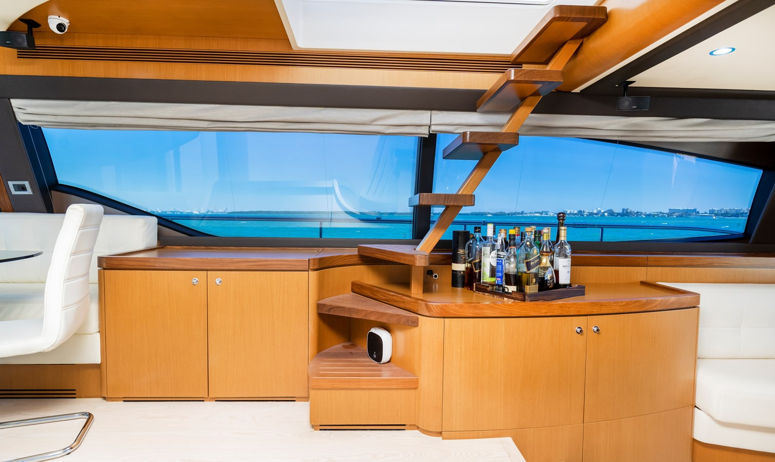https://arconyachts.ams3.digitaloceanspaces.com/105770/conversions/large_3944056-optimize.jpg
