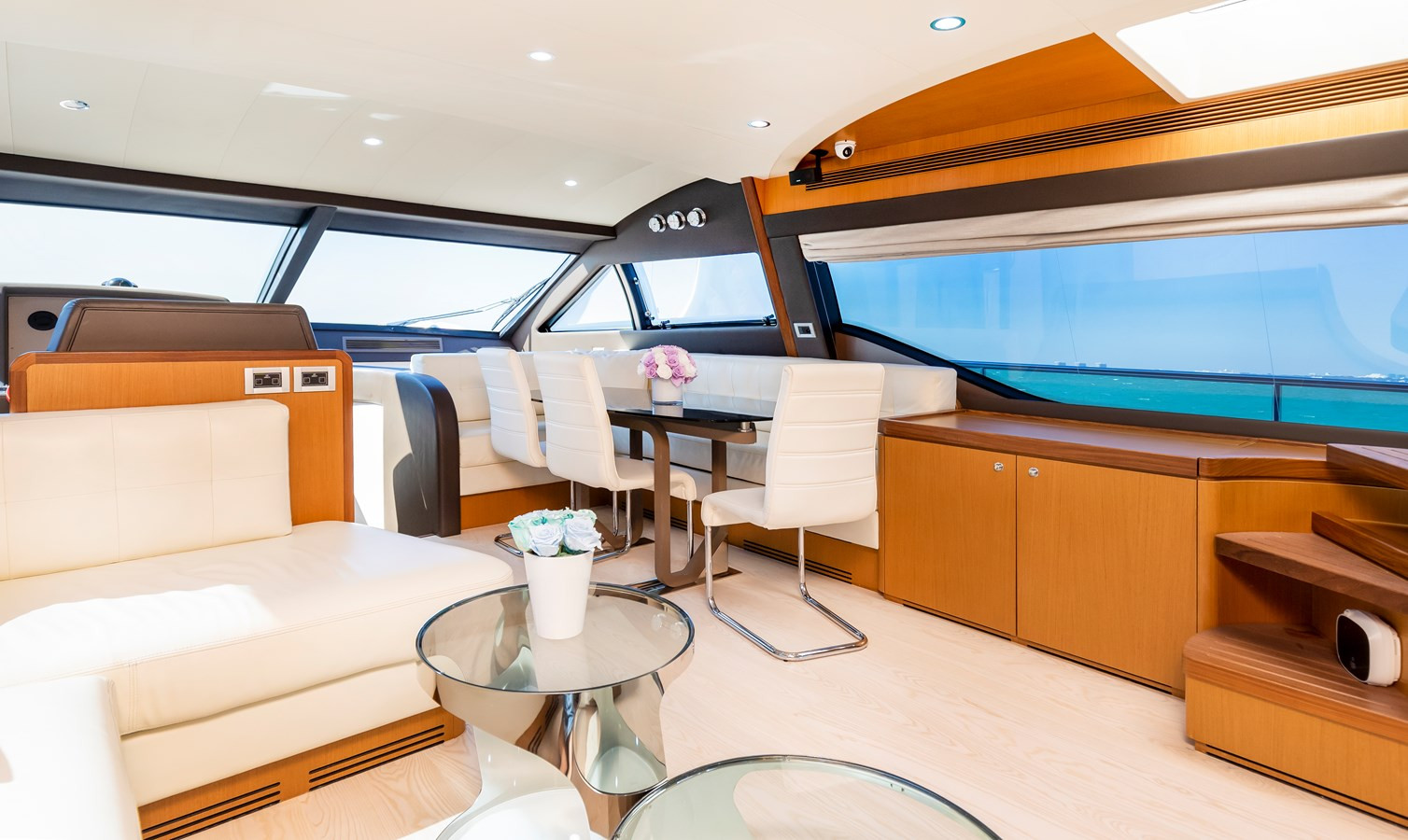 https://arconyachts.ams3.digitaloceanspaces.com/105793/conversions/large_3944064-optimize.jpg