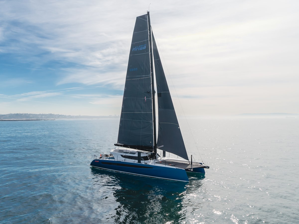 https://arconyachts.ams3.digitaloceanspaces.com/106044/conversions/large_4629417-optimize.jpg