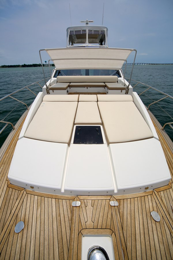 https://arconyachts.ams3.digitaloceanspaces.com/106091/conversions/large_4674316-optimize.jpg