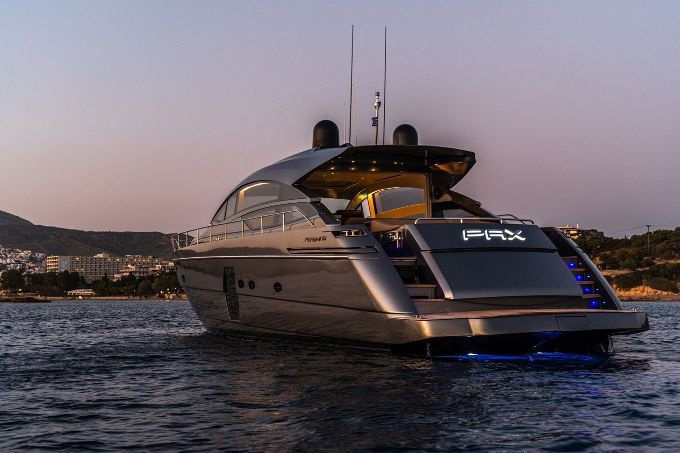 https://arconyachts.ams3.digitaloceanspaces.com/106489/conversions/large_4853877-optimize.jpg