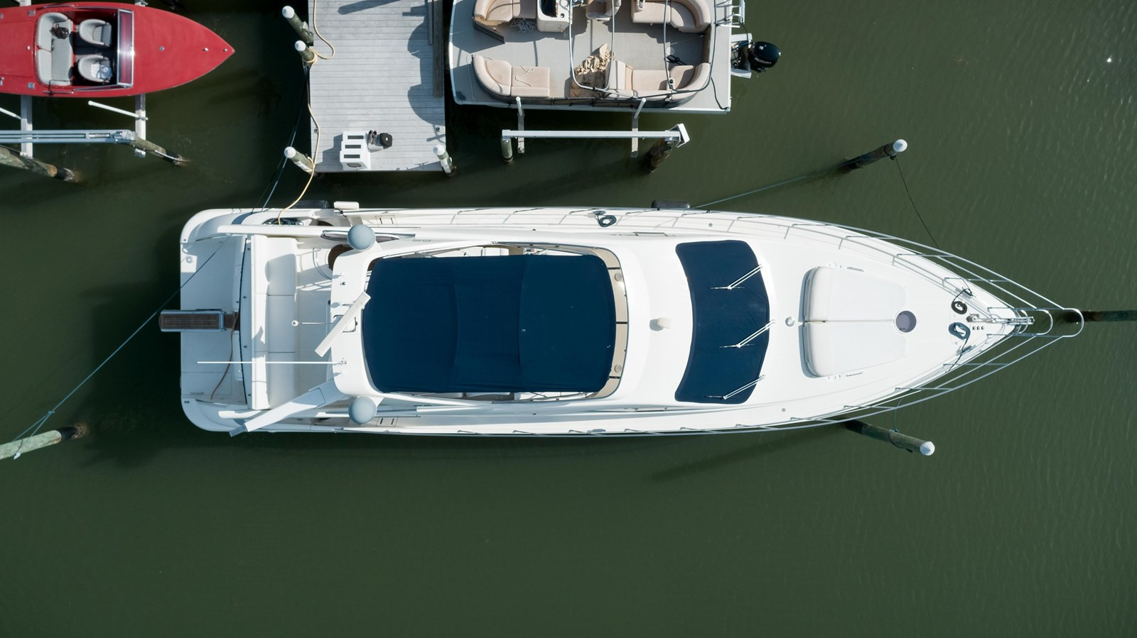 https://arconyachts.ams3.digitaloceanspaces.com/106515/conversions/large_3307791-optimize.jpg