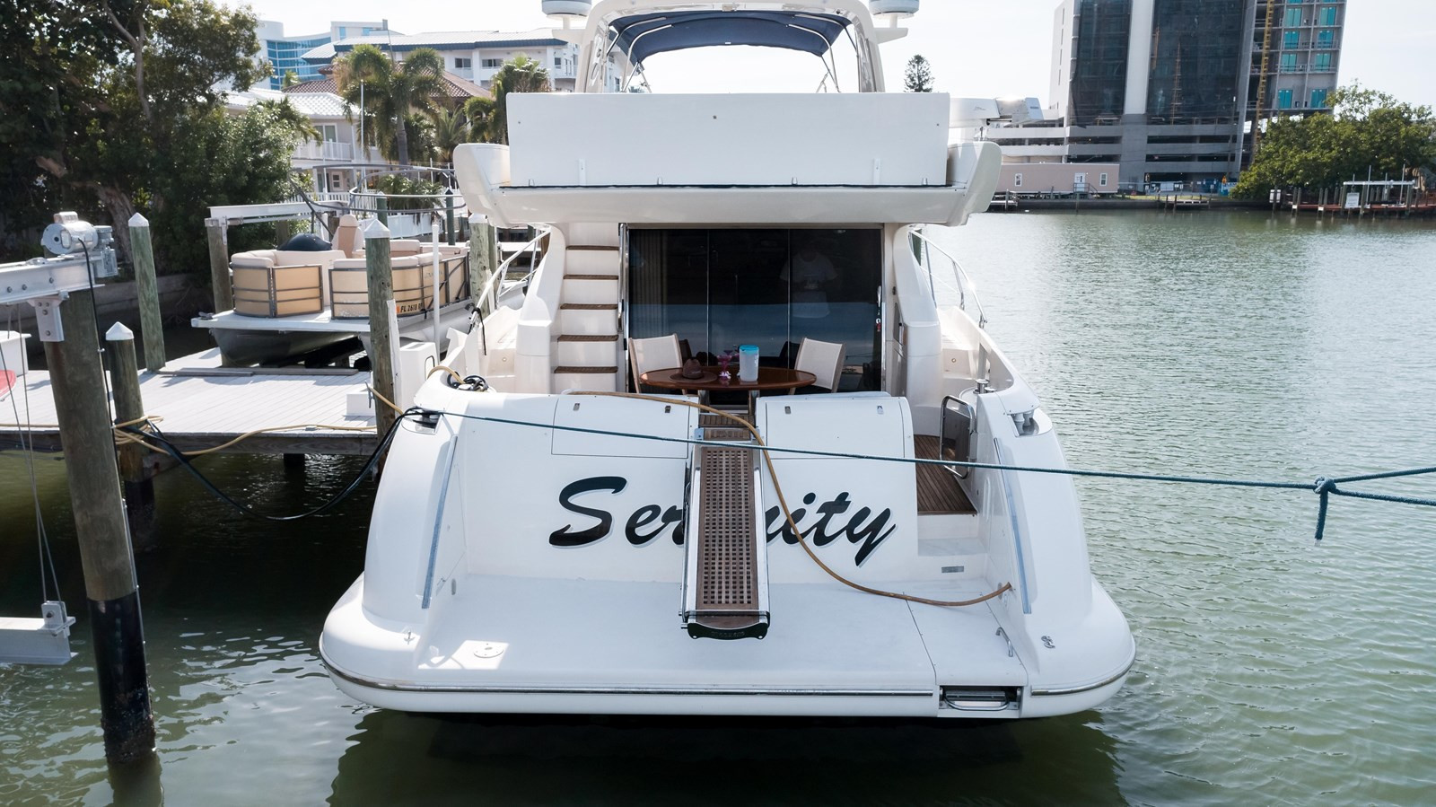 https://arconyachts.ams3.digitaloceanspaces.com/106524/conversions/large_3307794-optimize.jpg