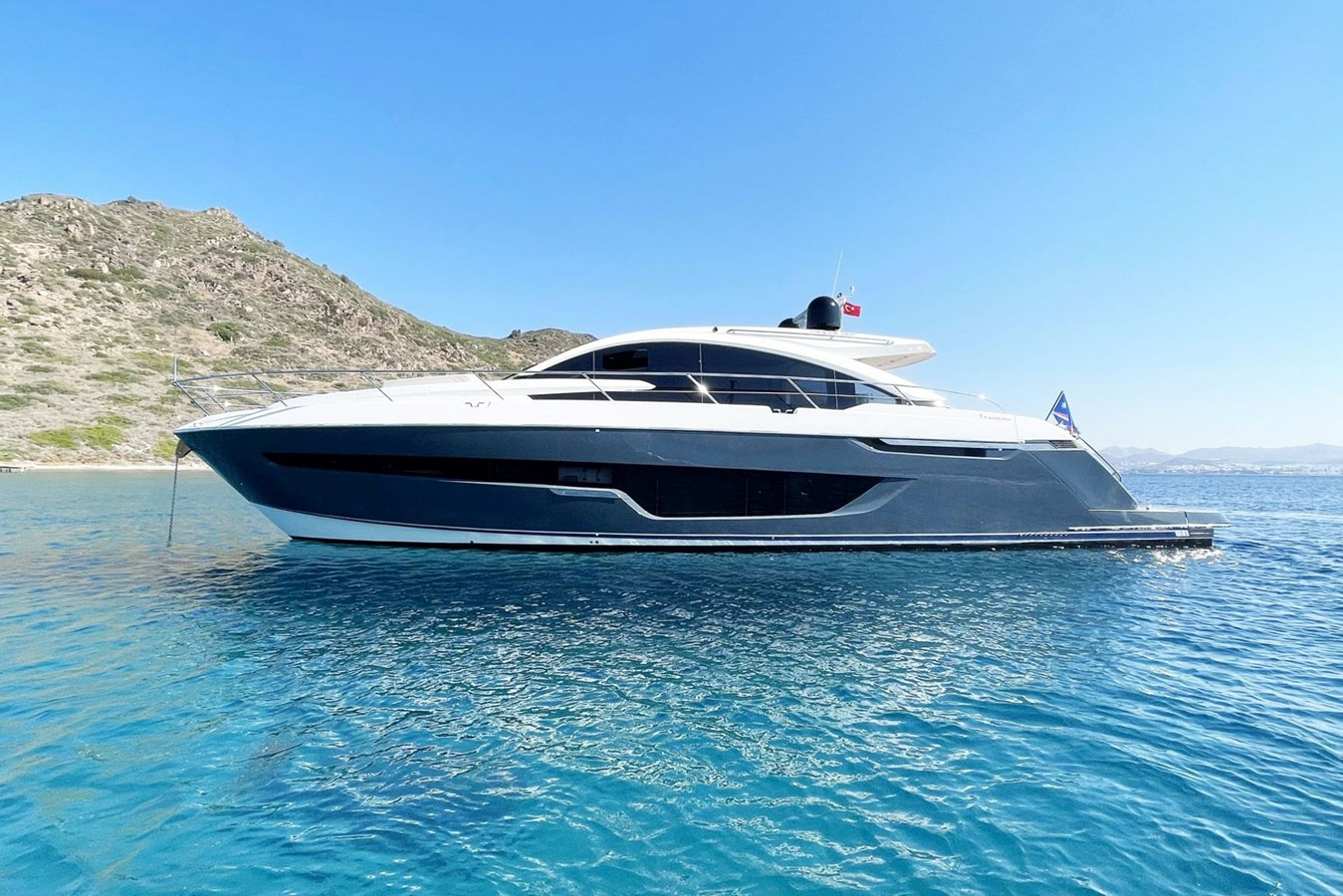 https://arconyachts.ams3.digitaloceanspaces.com/107054/conversions/large_4124271-optimize.jpg