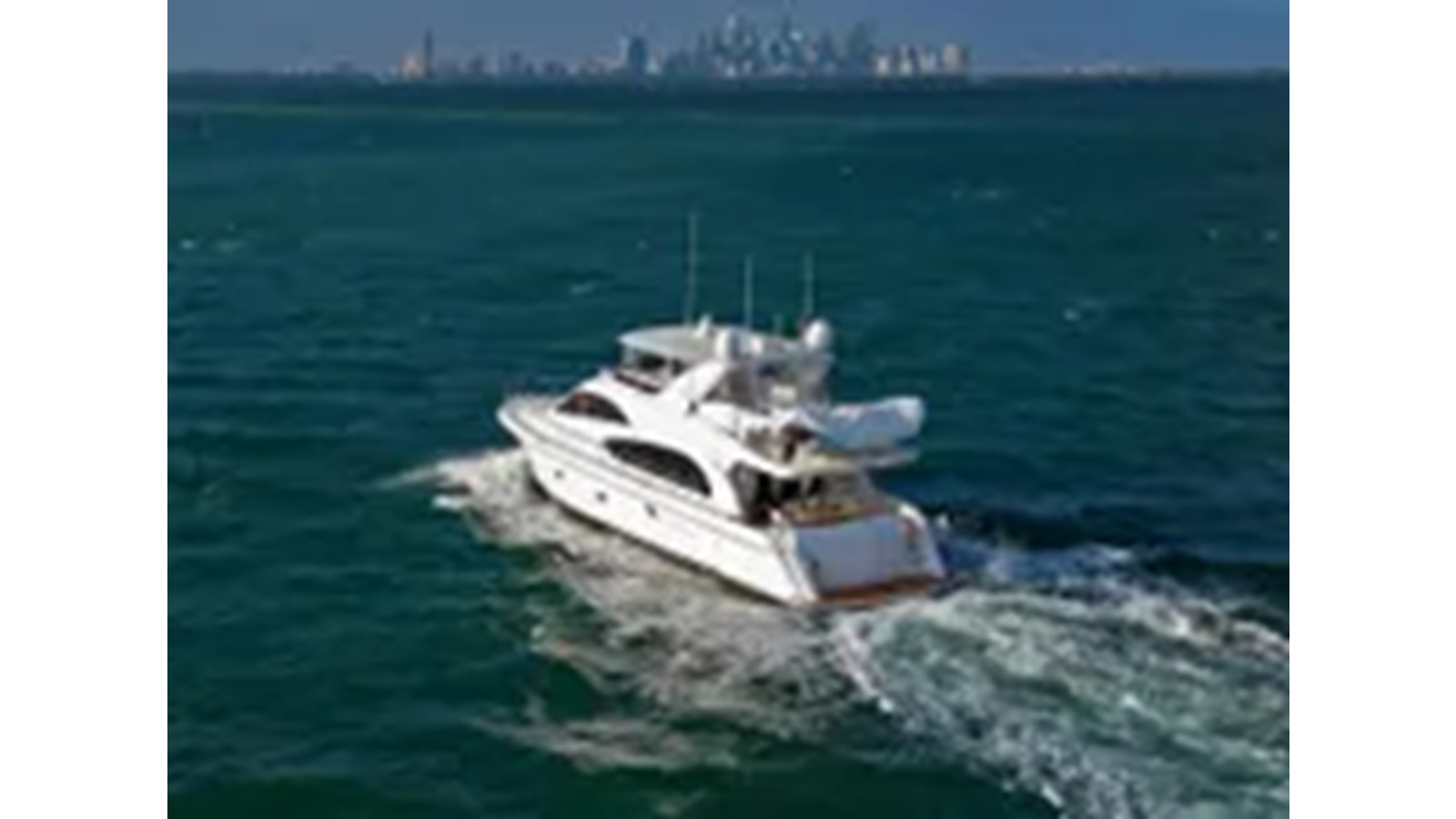 https://arconyachts.ams3.digitaloceanspaces.com/107207/conversions/large_4291611-optimize.jpg