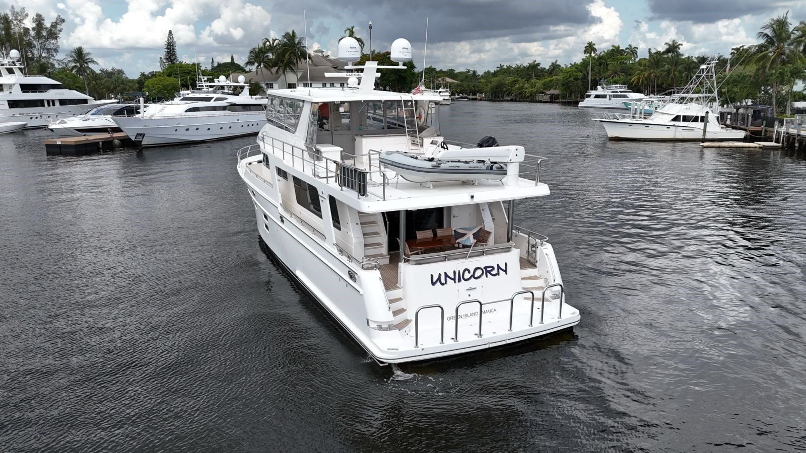 https://arconyachts.ams3.digitaloceanspaces.com/107438/conversions/large_4697942-optimize.jpg