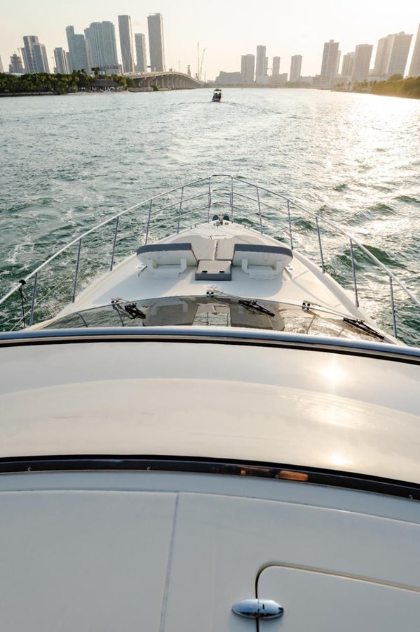 https://arconyachts.ams3.digitaloceanspaces.com/107507/conversions/large_4576389-optimize.jpg