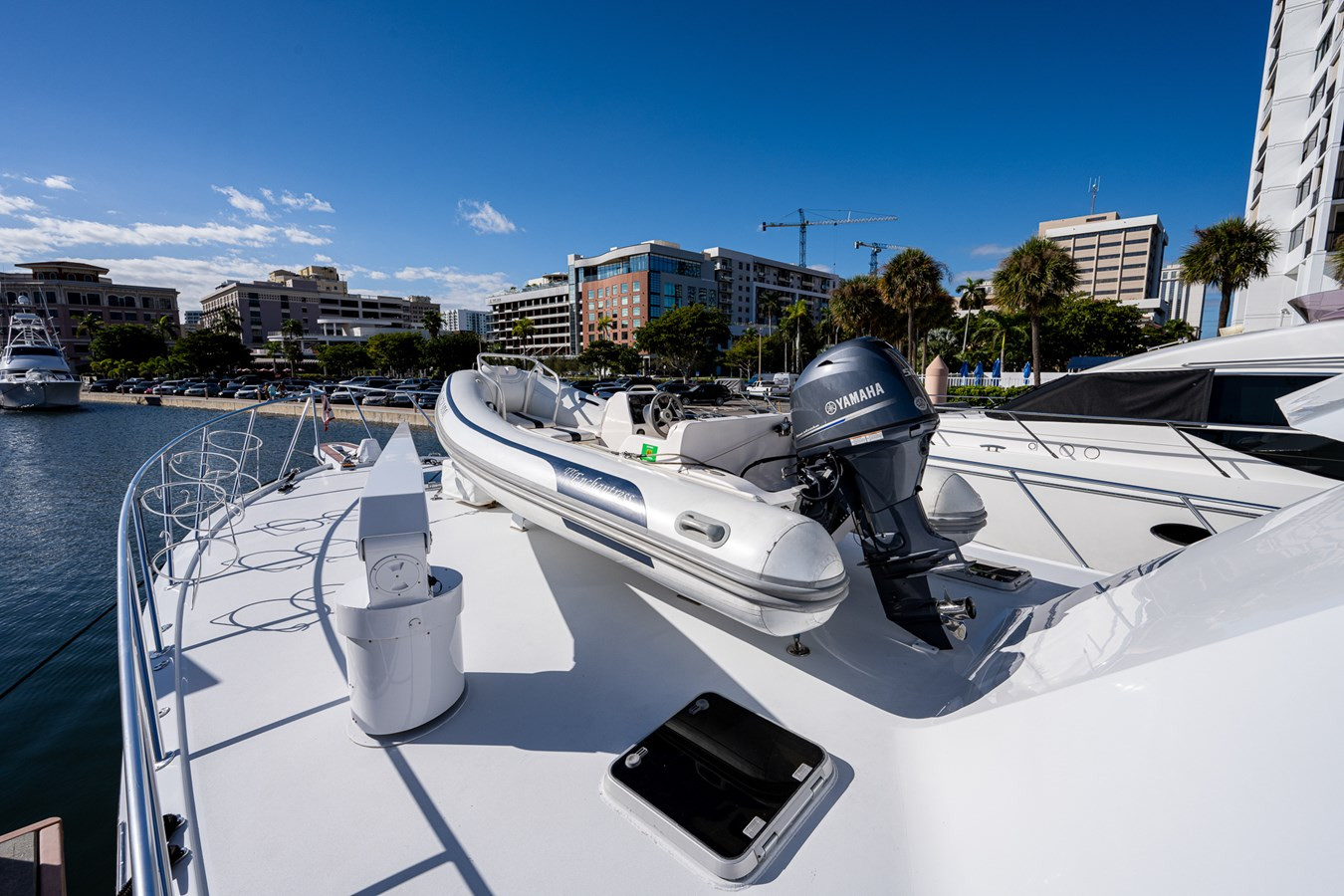 https://arconyachts.ams3.digitaloceanspaces.com/107513/conversions/large_4507249-optimize.jpg