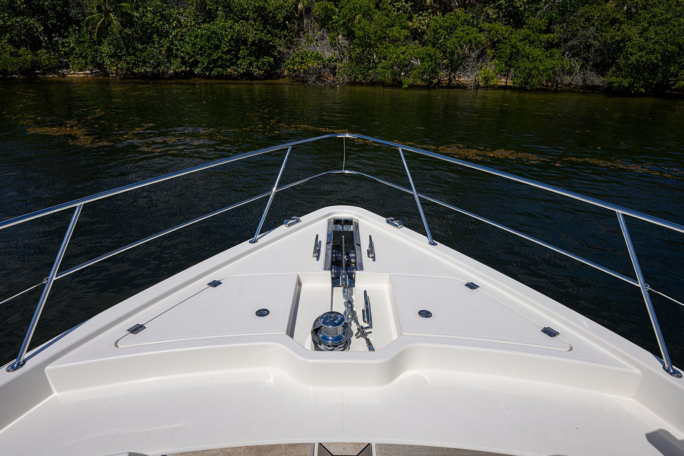 https://arconyachts.ams3.digitaloceanspaces.com/107571/conversions/large_4637930-optimize.jpg