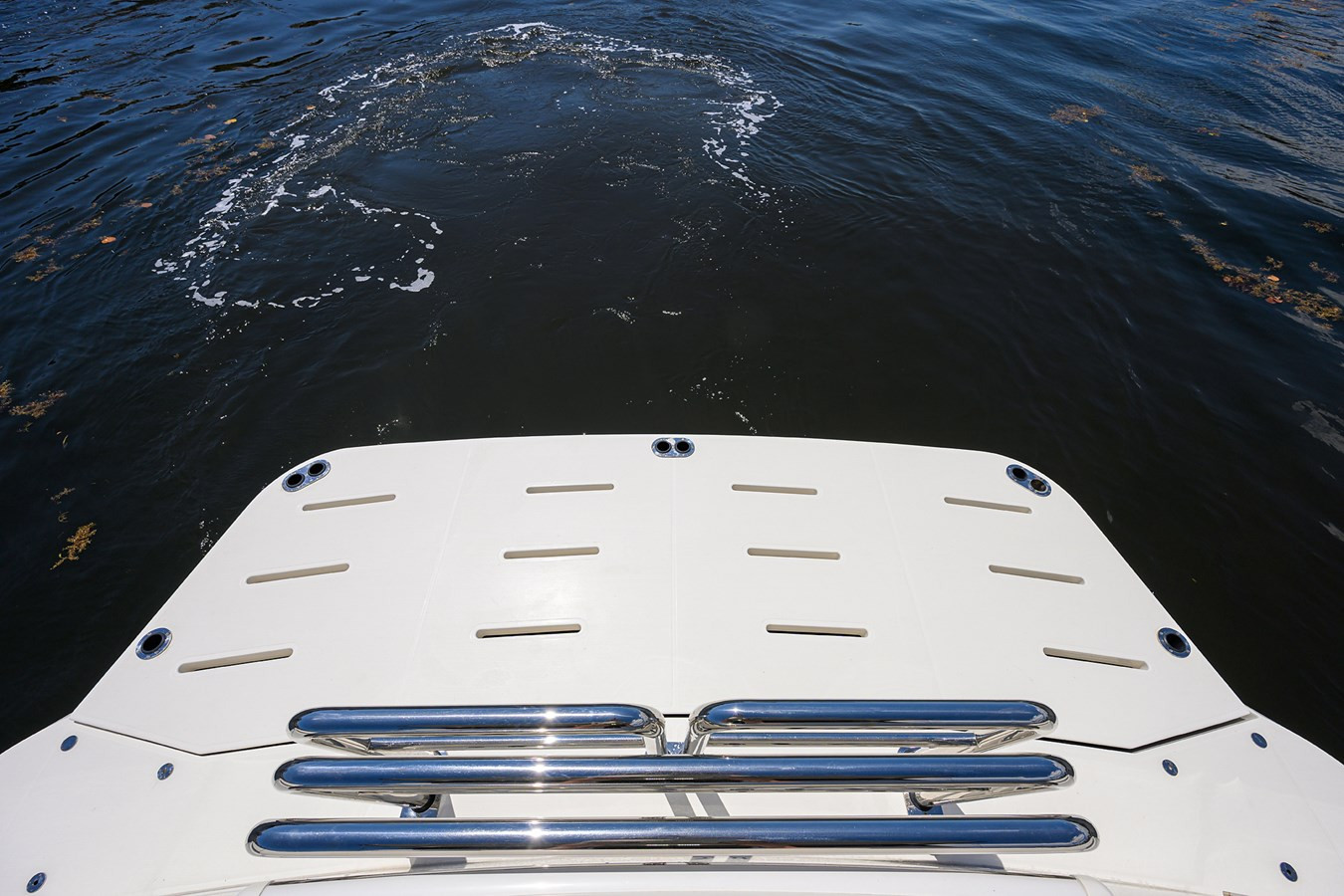 https://arconyachts.ams3.digitaloceanspaces.com/107573/conversions/large_4637931-optimize.jpg