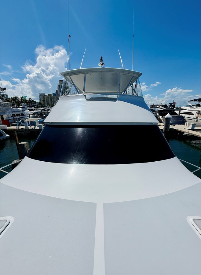https://arconyachts.ams3.digitaloceanspaces.com/107872/conversions/large_4841233-optimize.jpg