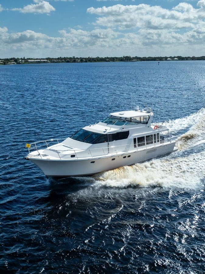 https://arconyachts.ams3.digitaloceanspaces.com/107963/conversions/large_4846034-optimize.jpg