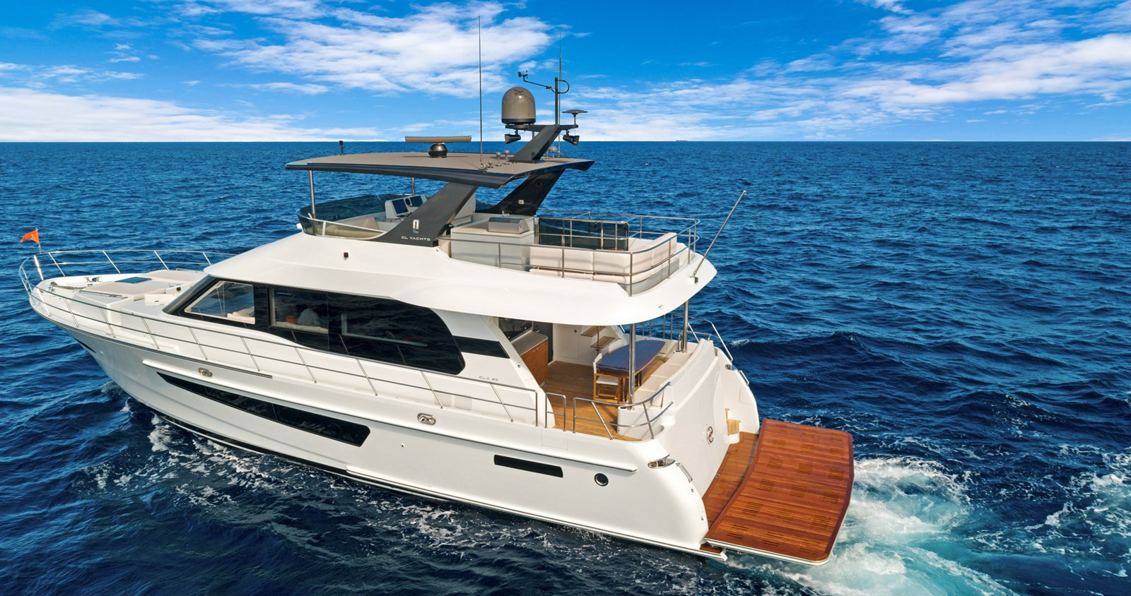 https://arconyachts.ams3.digitaloceanspaces.com/108218/conversions/large_3921423-optimize.jpg