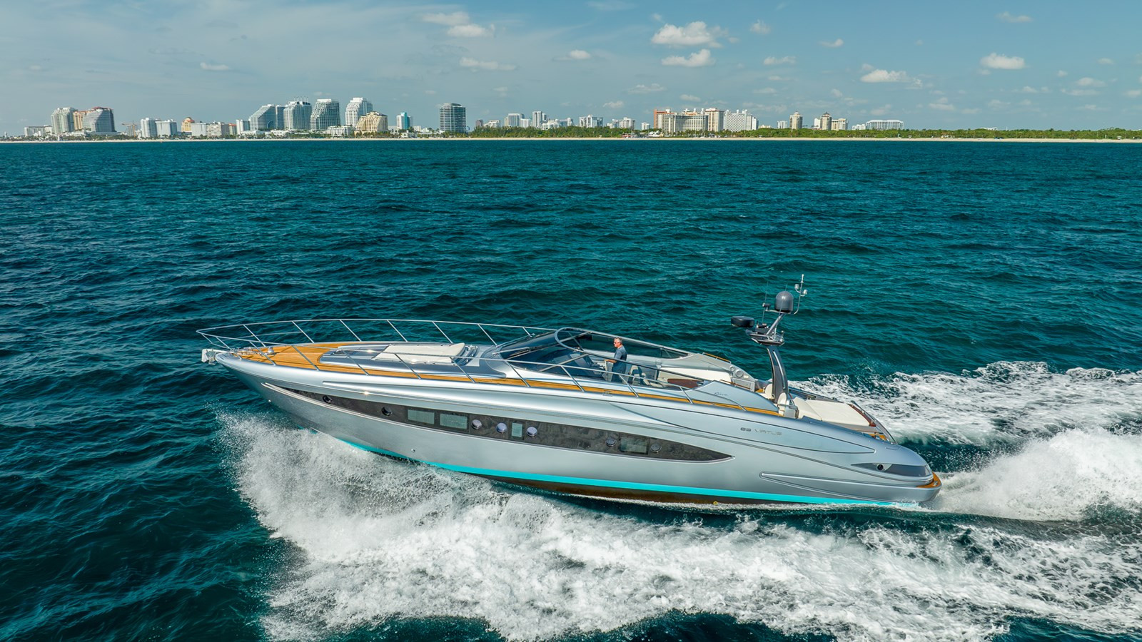 https://arconyachts.ams3.digitaloceanspaces.com/108316/conversions/large_3914750-optimize.jpg