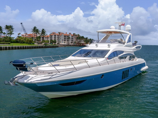 AZIMUT 64 FLYBRIDGE