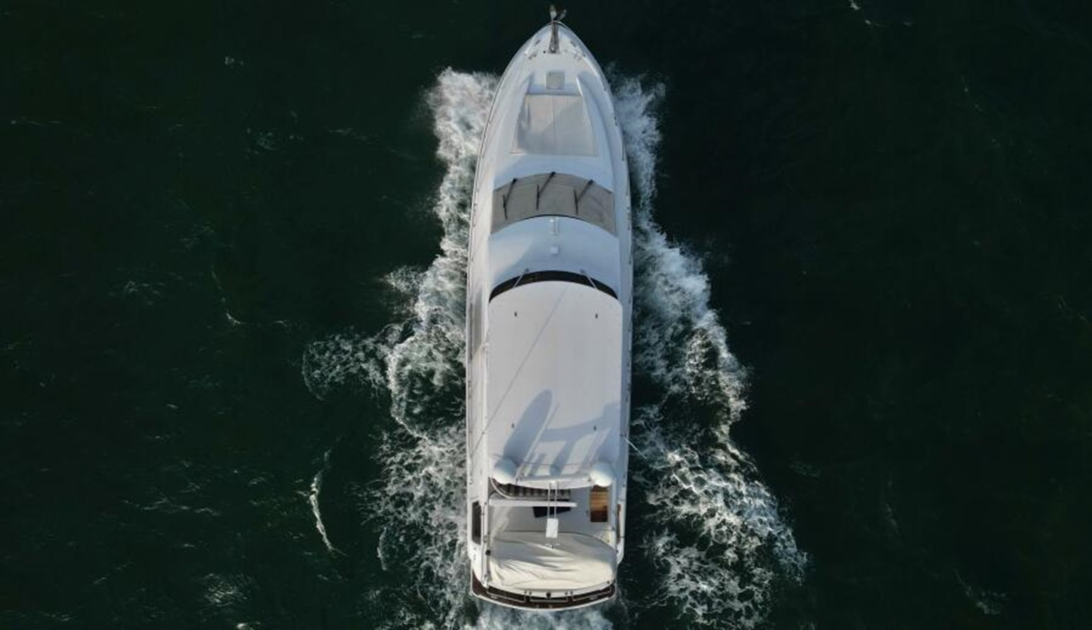 https://arconyachts.ams3.digitaloceanspaces.com/108581/conversions/large_3881939-optimize.jpg