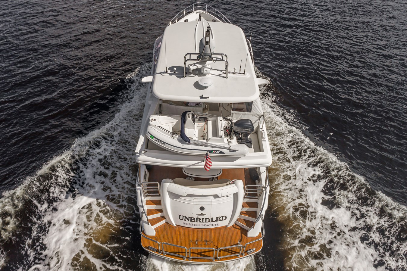 https://arconyachts.ams3.digitaloceanspaces.com/108637/conversions/large_3663690-optimize.jpg