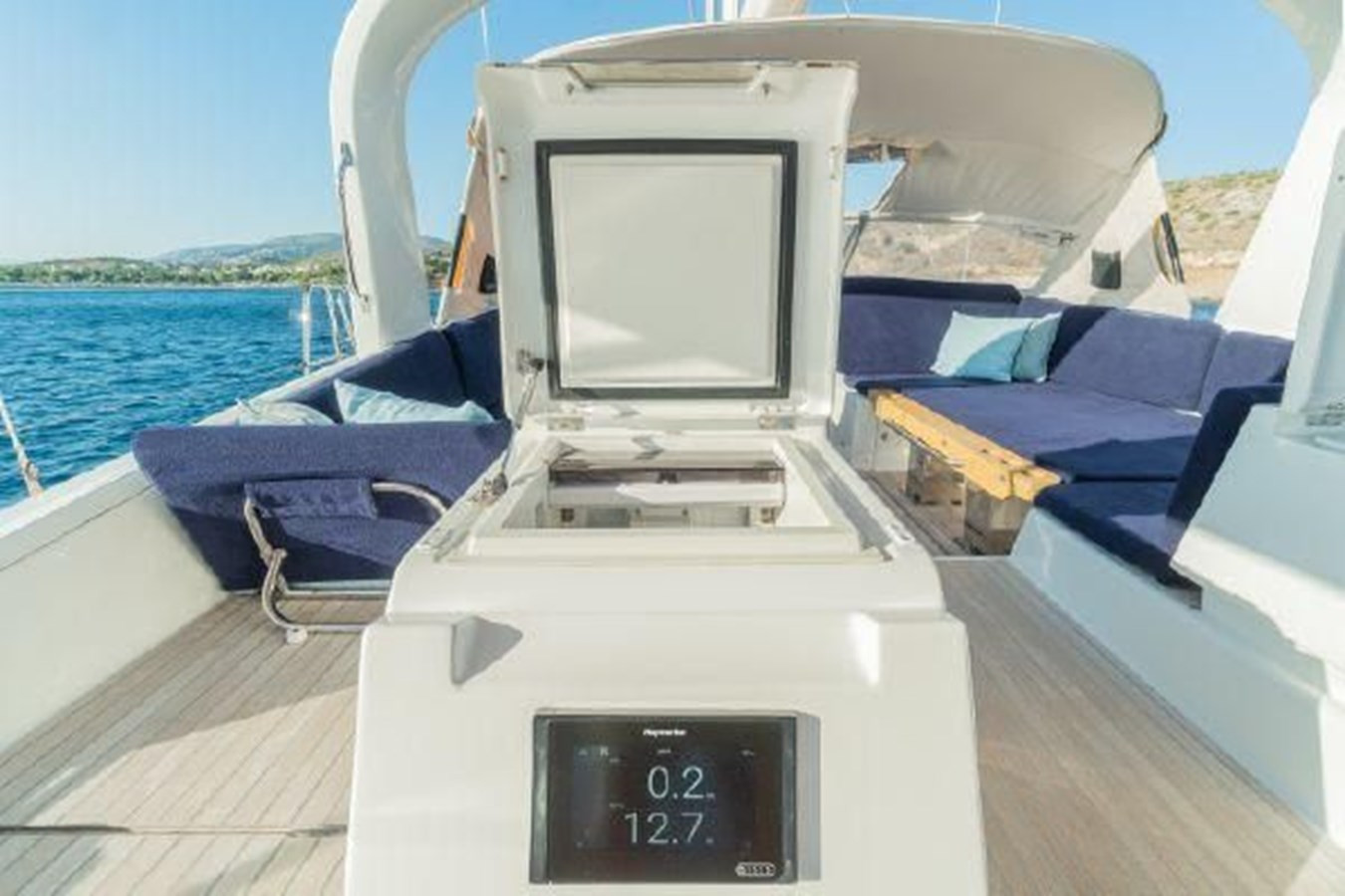 https://arconyachts.ams3.digitaloceanspaces.com/108876/conversions/large_4155677-optimize.jpg