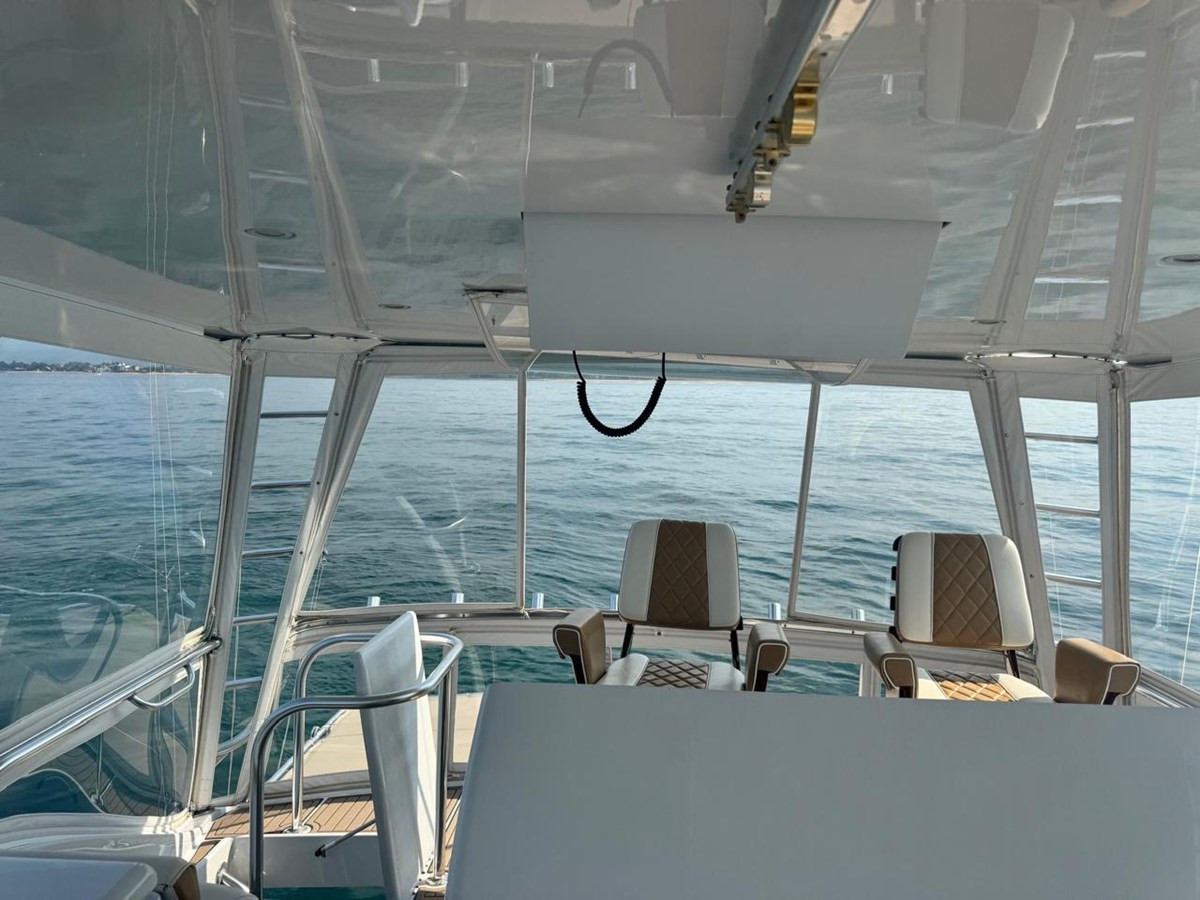 https://arconyachts.ams3.digitaloceanspaces.com/108964/conversions/large_4390010-optimize.jpg