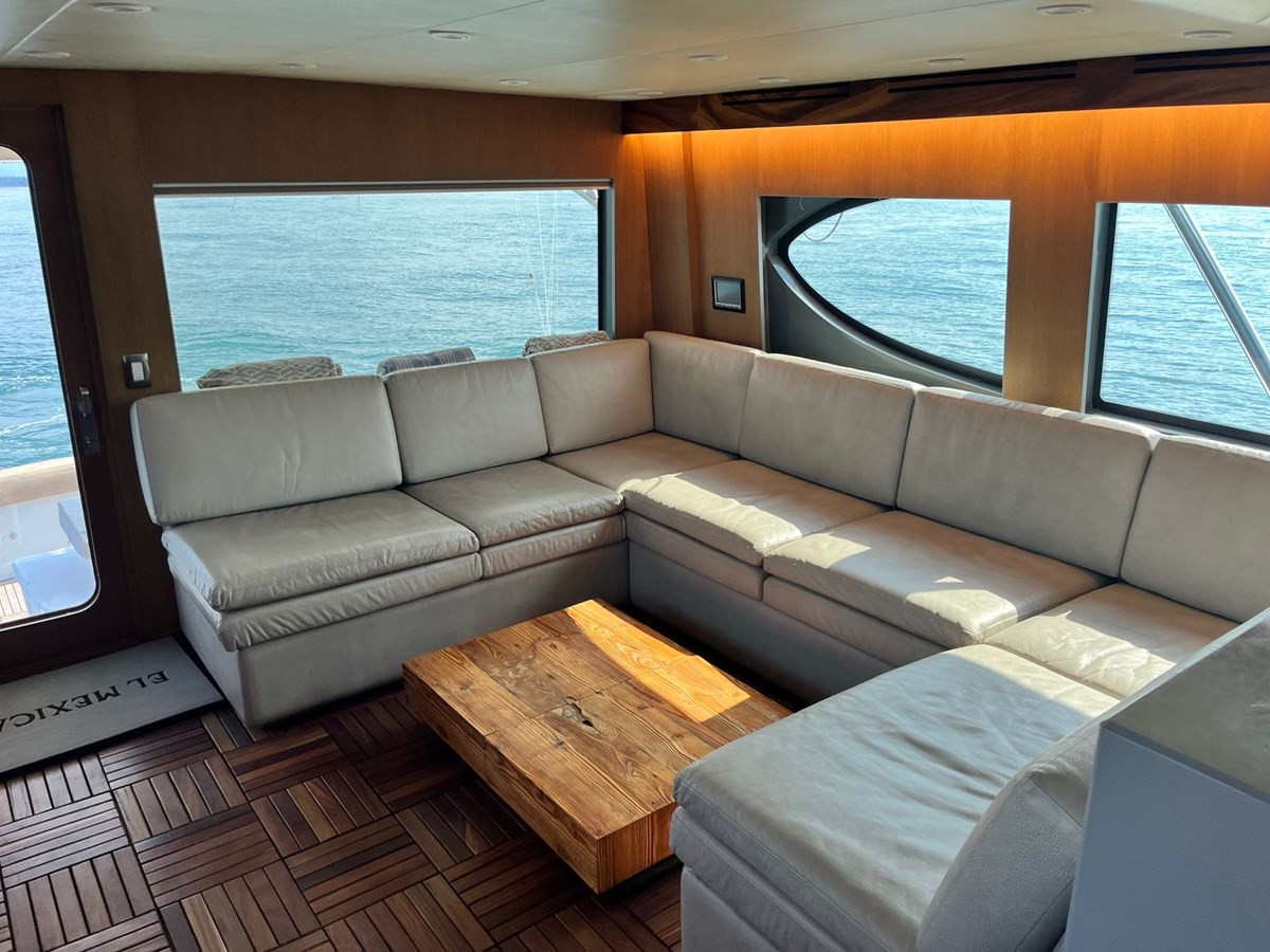 https://arconyachts.ams3.digitaloceanspaces.com/108999/conversions/large_4390028-optimize.jpg