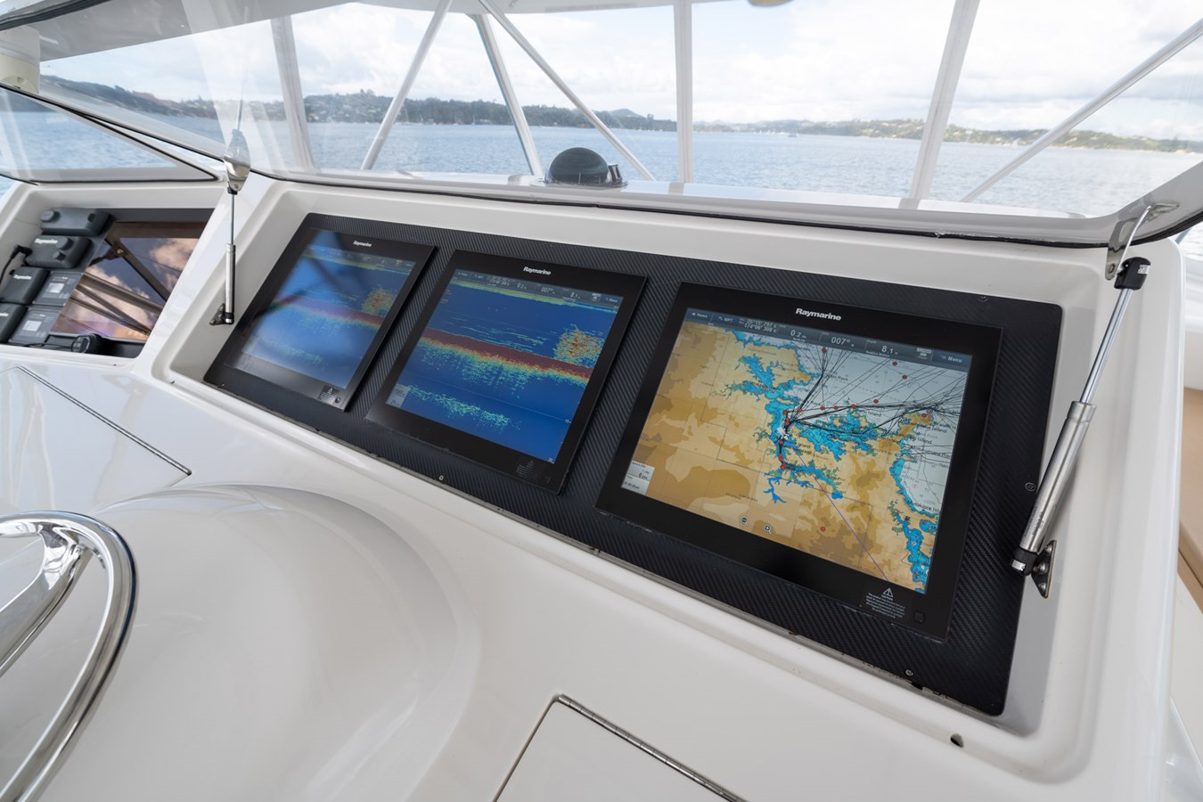 https://arconyachts.ams3.digitaloceanspaces.com/109011/conversions/large_4166924-optimize.jpg