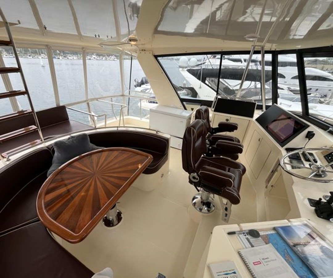 https://arconyachts.ams3.digitaloceanspaces.com/109369/conversions/large_4803216-optimize.jpg