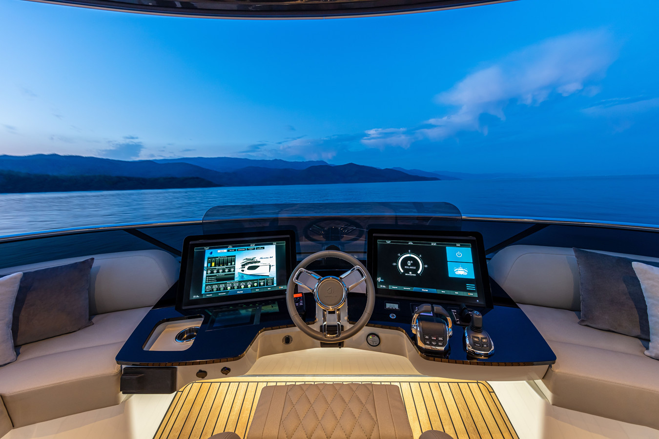 https://arconyachts.ams3.digitaloceanspaces.com/109461/conversions/large_4840133-optimize.jpg
