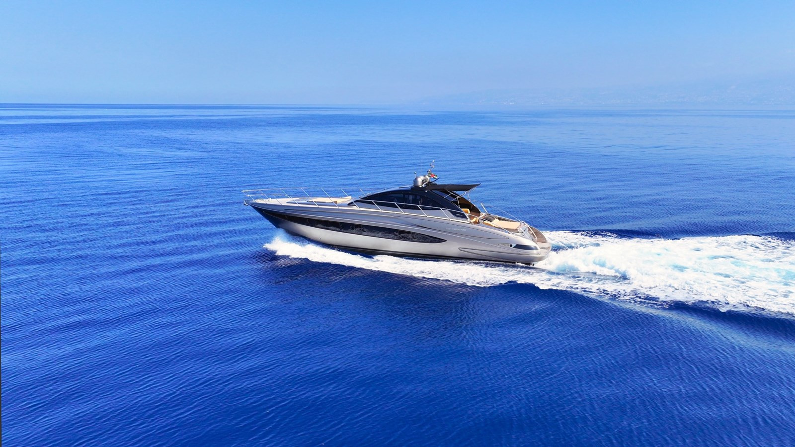 https://arconyachts.ams3.digitaloceanspaces.com/109462/conversions/large_4605577-optimize.jpg