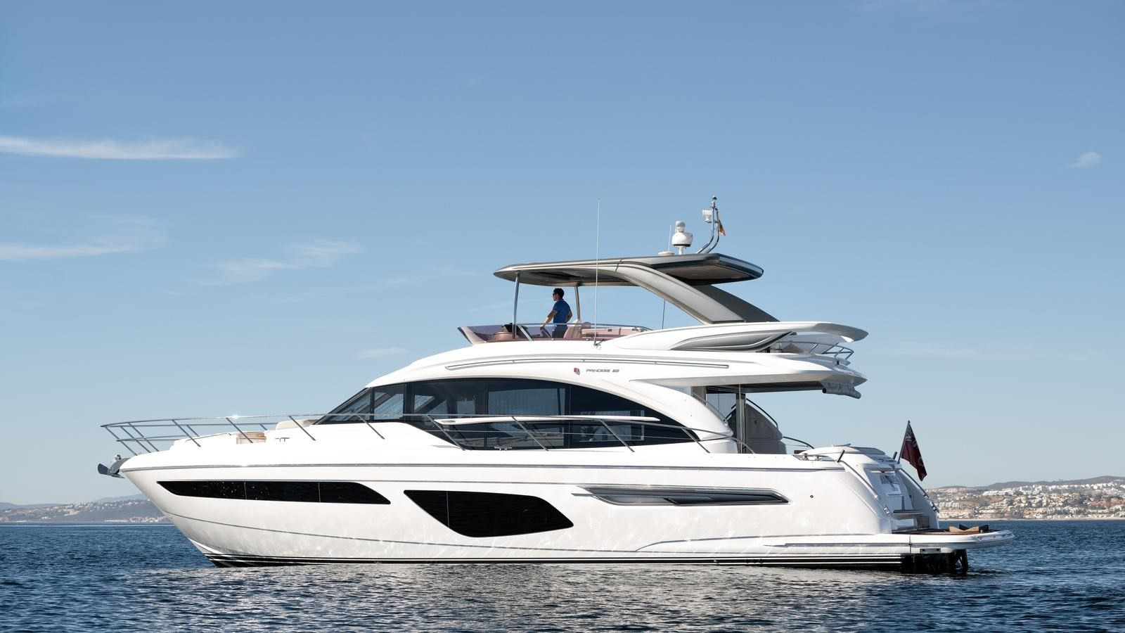 https://arconyachts.ams3.digitaloceanspaces.com/109603/conversions/large_4392995-optimize.jpg