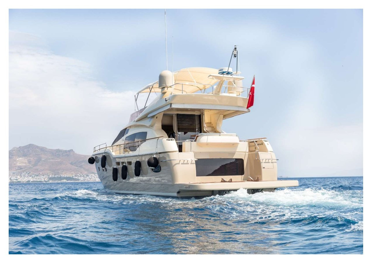 https://arconyachts.ams3.digitaloceanspaces.com/109969/conversions/large_4817380-optimize.jpg