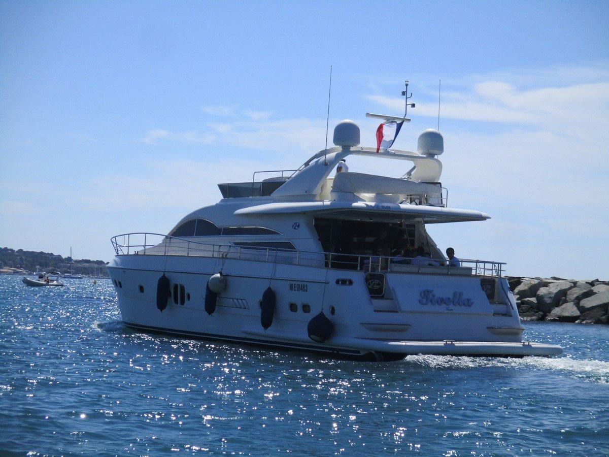 https://arconyachts.ams3.digitaloceanspaces.com/110005/conversions/large_3749568-optimize.jpg