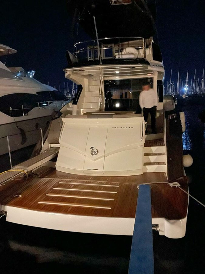 https://arconyachts.ams3.digitaloceanspaces.com/110110/conversions/large_4371901-optimize.jpg