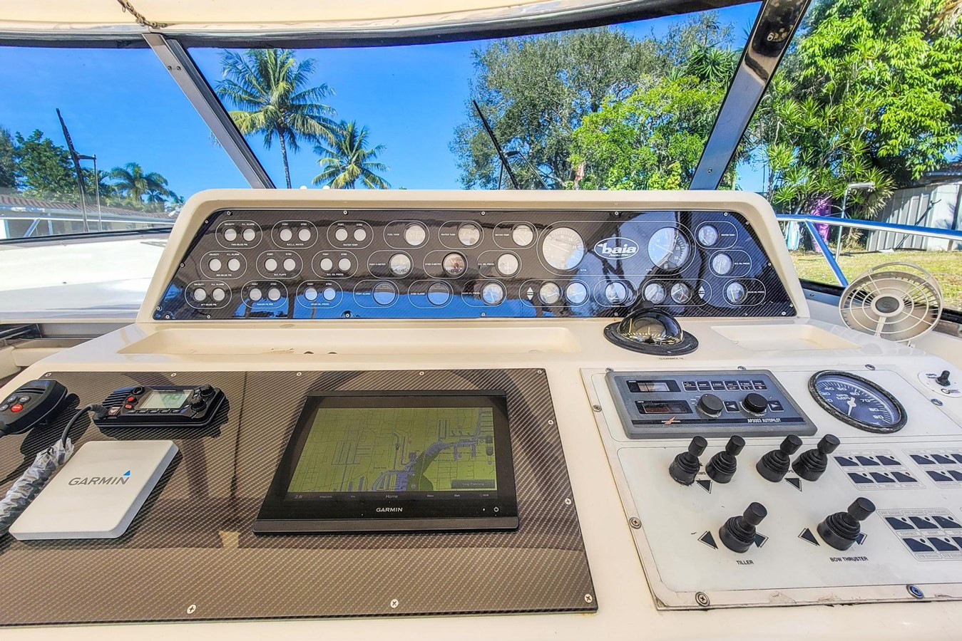 https://arconyachts.ams3.digitaloceanspaces.com/110312/conversions/large_4051405-optimize.jpg