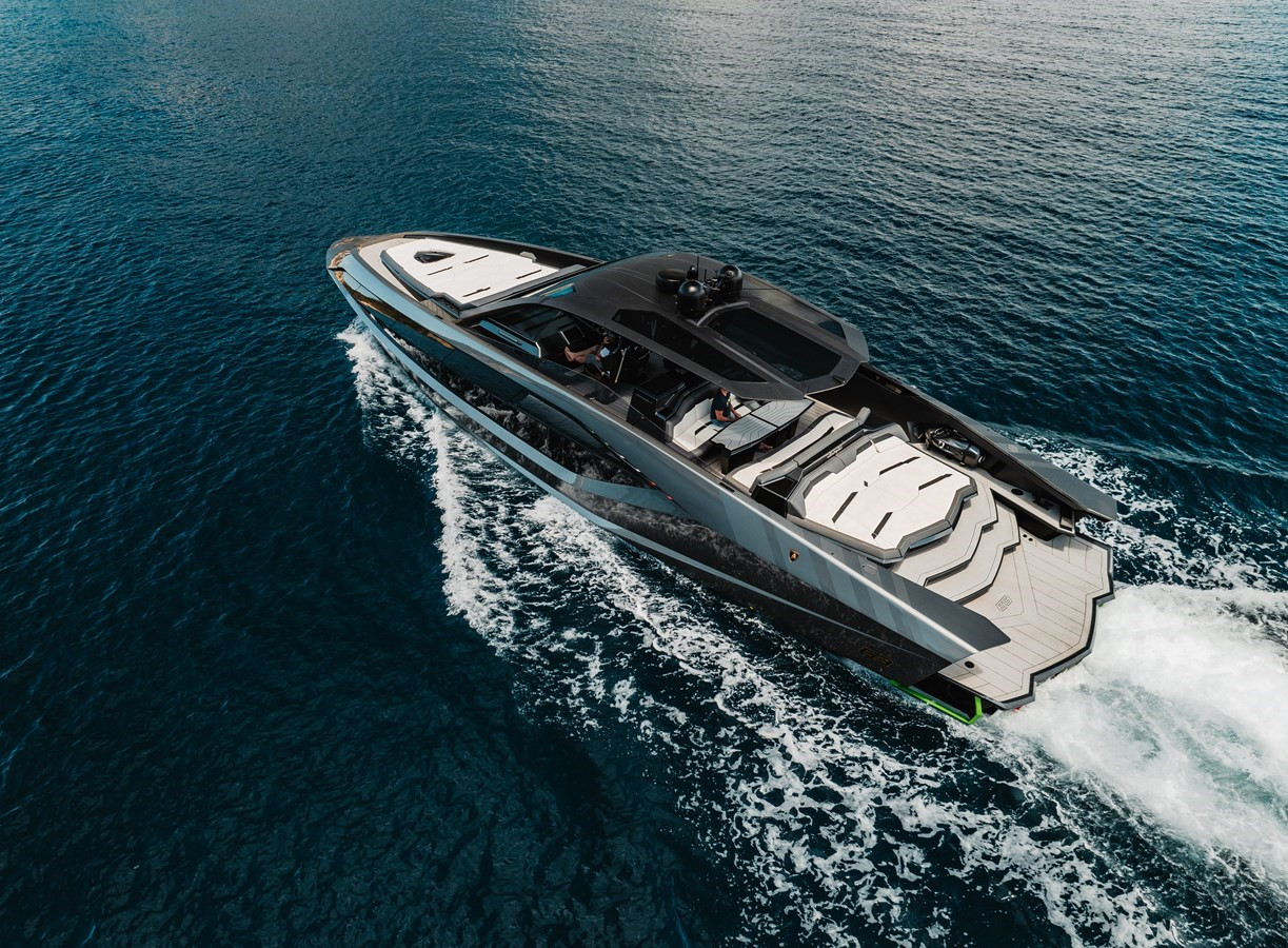 https://arconyachts.ams3.digitaloceanspaces.com/110336/conversions/large_4294849-optimize.jpg