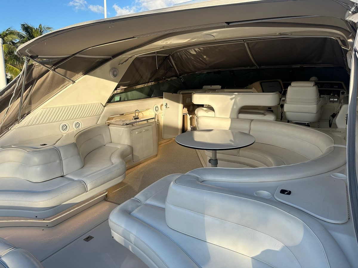 https://arconyachts.ams3.digitaloceanspaces.com/110417/conversions/large_4250471-optimize.jpg