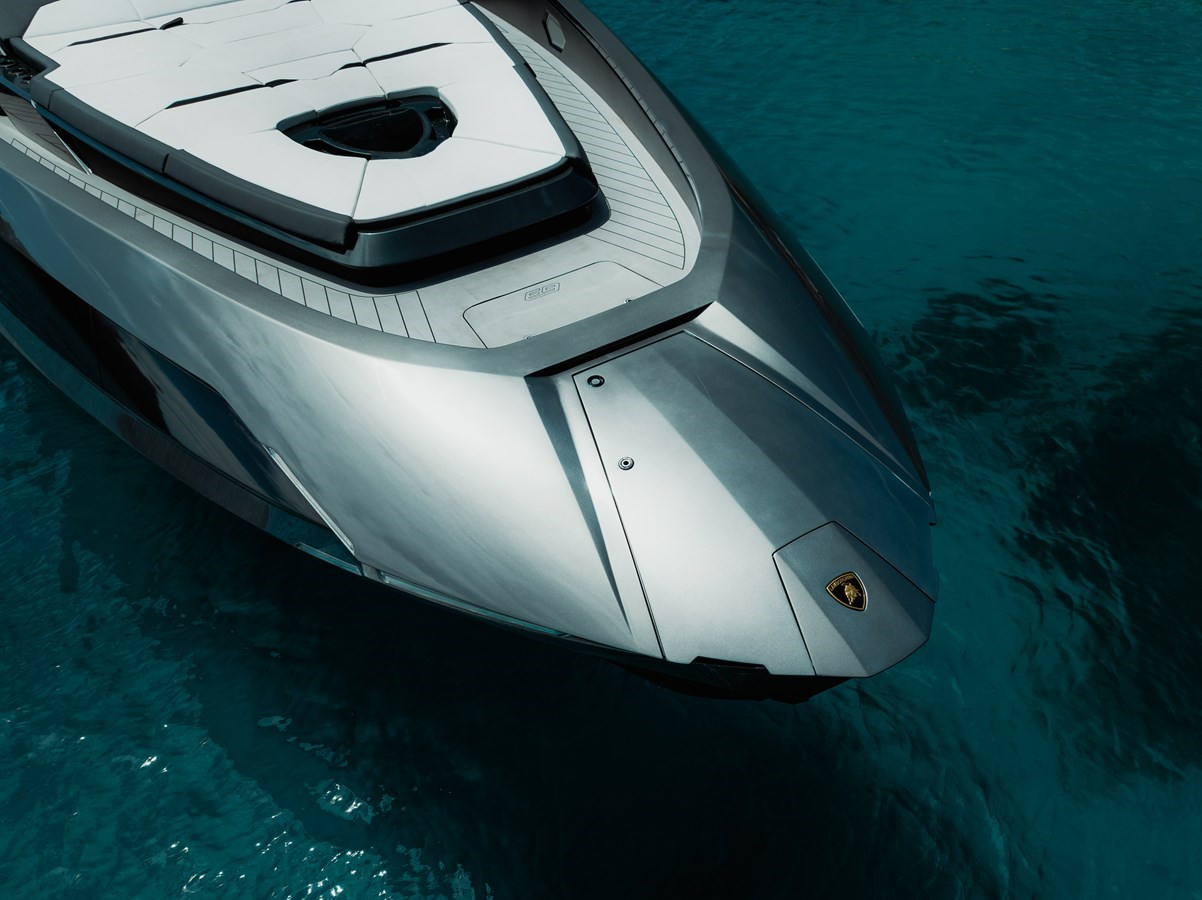 https://arconyachts.ams3.digitaloceanspaces.com/110460/conversions/large_4274310-optimize.jpg