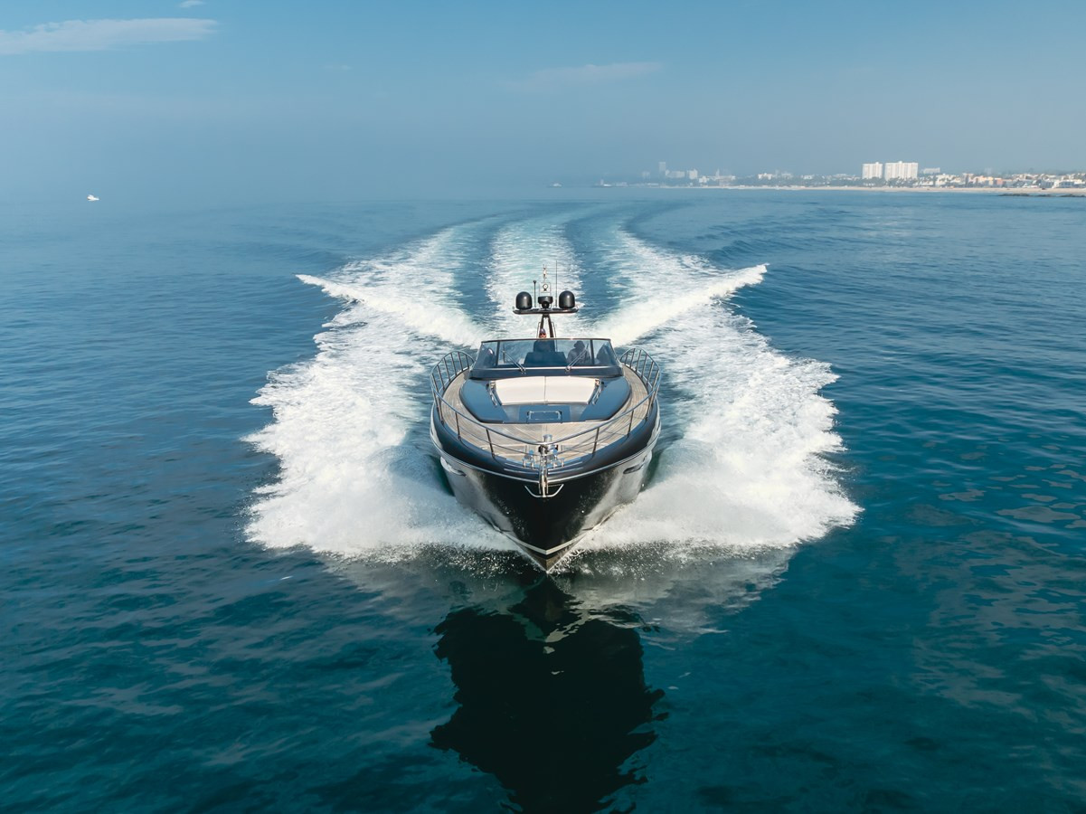 https://arconyachts.ams3.digitaloceanspaces.com/110616/conversions/large_4383567-optimize.jpg