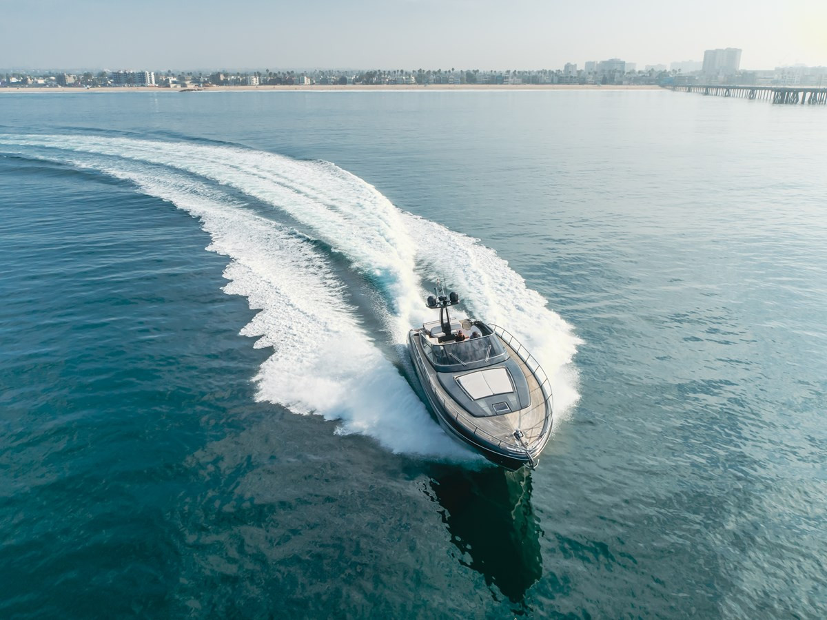 https://arconyachts.ams3.digitaloceanspaces.com/110620/conversions/large_4383569-optimize.jpg